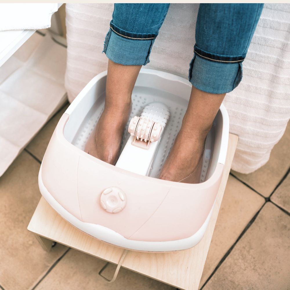 Herbal Soothing Bath and Foot Soak for Stress Relief with Lavender